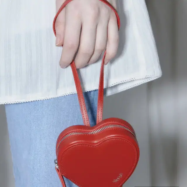 [1회착용]HEART HANDBAG,시눈핸드백,시눈가방,시눈하트백