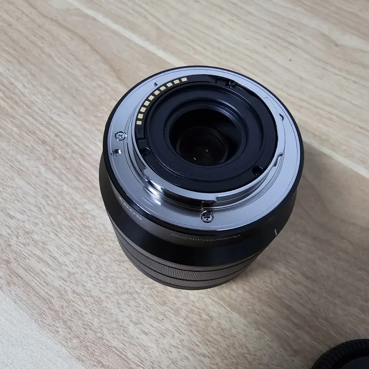 sel1018 소니 E 10-18mm f4 렌즈 팝니다