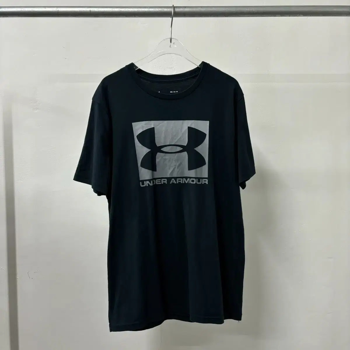 Under Armour Big Logo Black Short Sleeve Tee(95) Quick sale