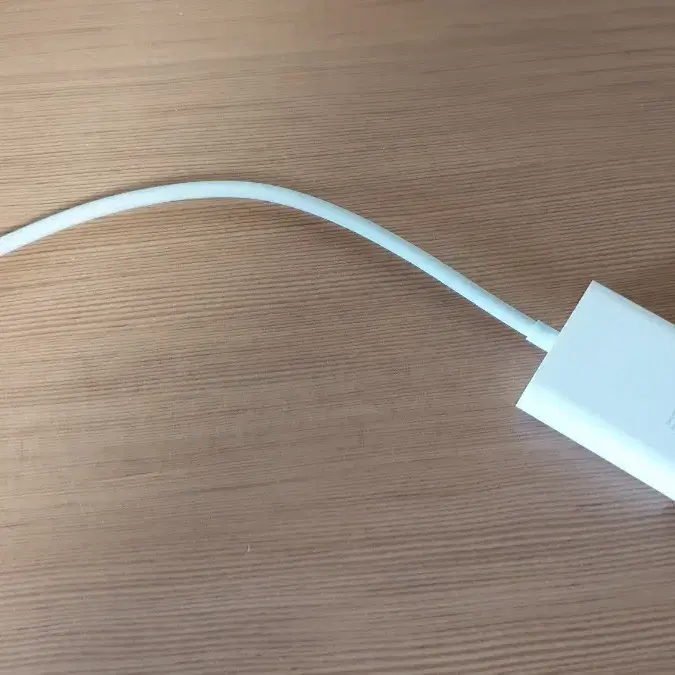 Apple VGA adapter A1368