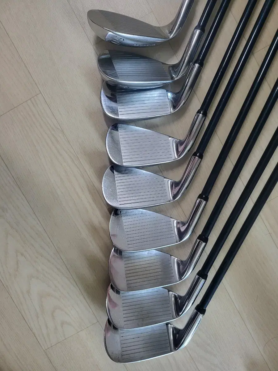 giga merit3 iron set