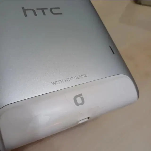 레트로 HTC 최초 태블릿 7인치 HTC 플라이어 4G