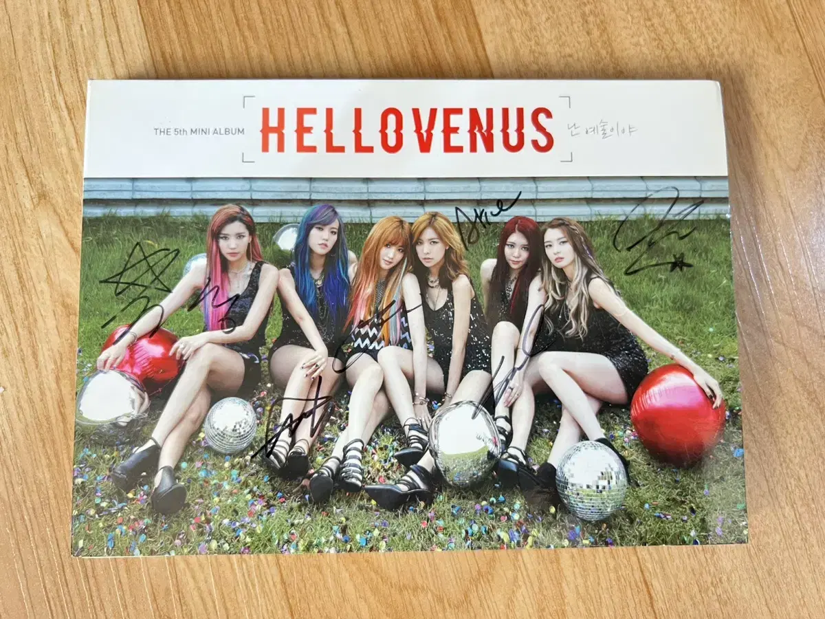 Hello Venus Written by Hello Venus sign album