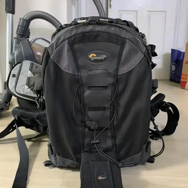 로우프로 Nature Trekker AW II 카메라 가방 판매합니다