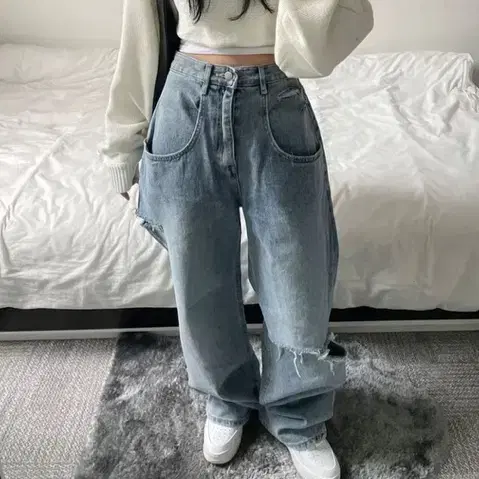 에이블리 하몽마켓 Big pocket wide denim pants s