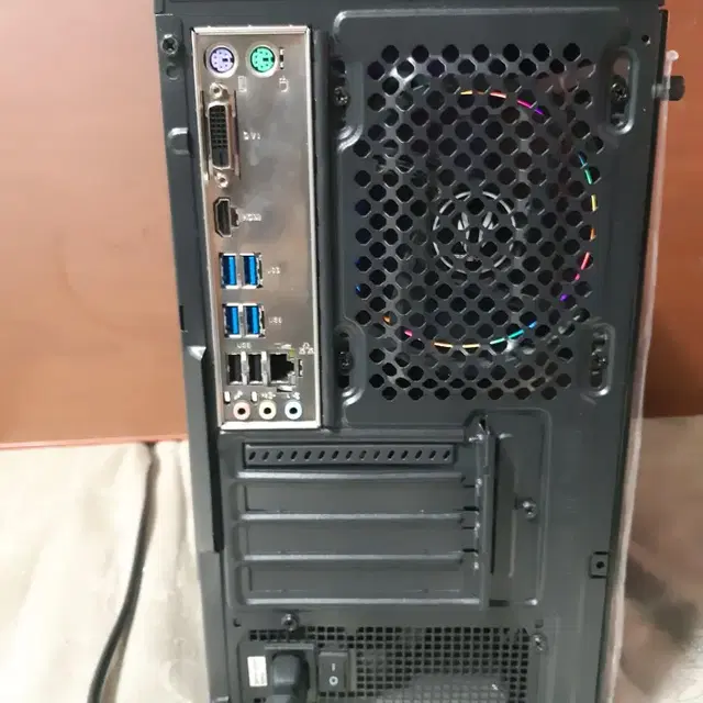 Ryzen3 3200G  PC본체