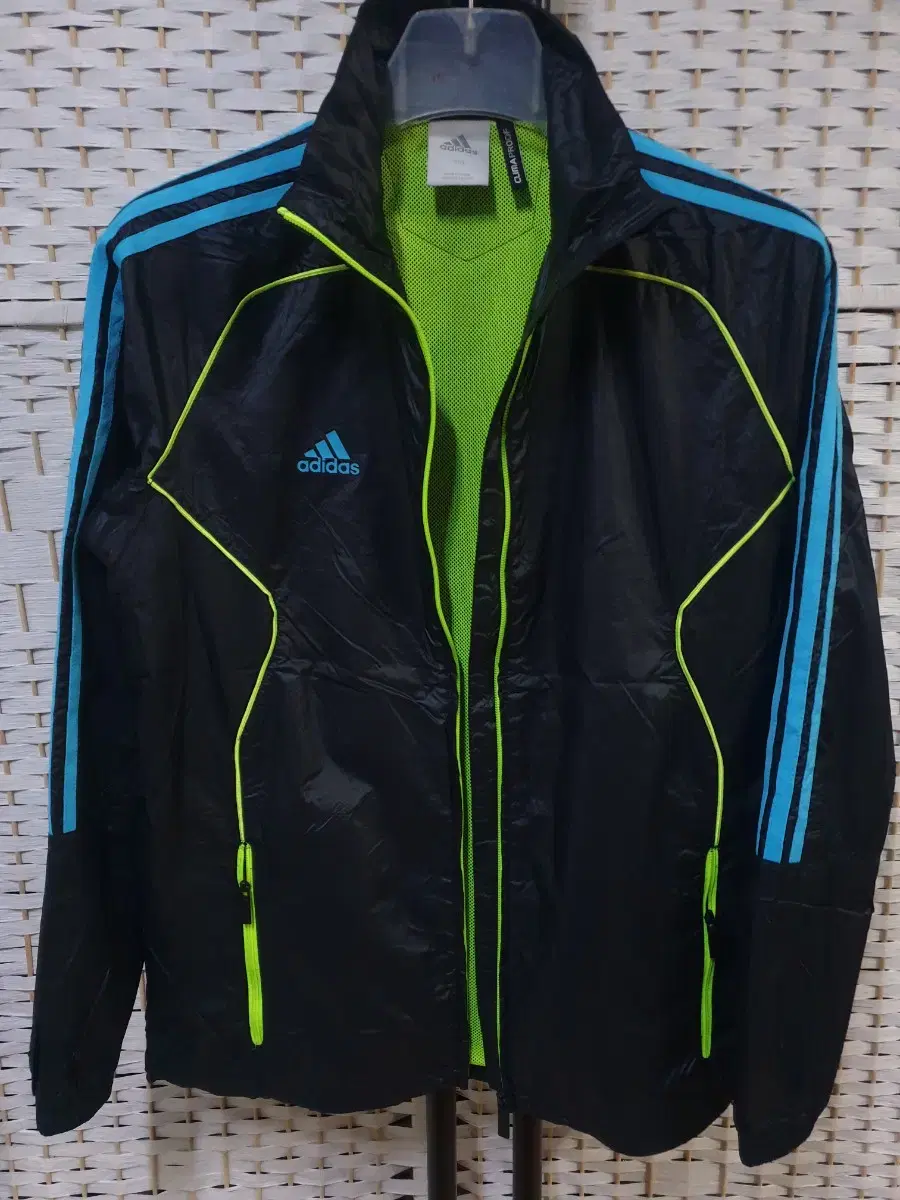 (0462) ADIDAS Adidas Sport Windbreaker 100 L