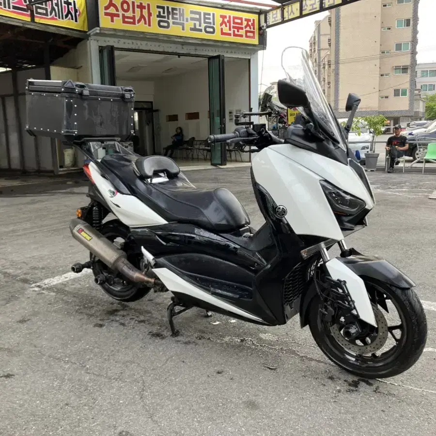 22년식 X-max 300 팝니다