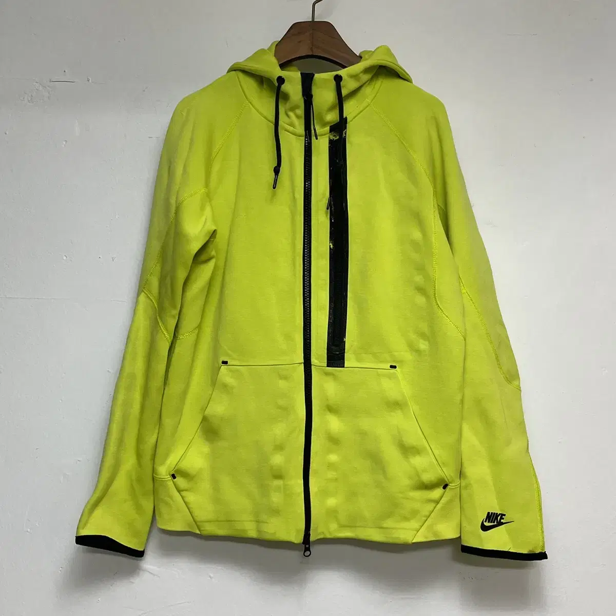 Nike Techpack Fluorescent Jacket