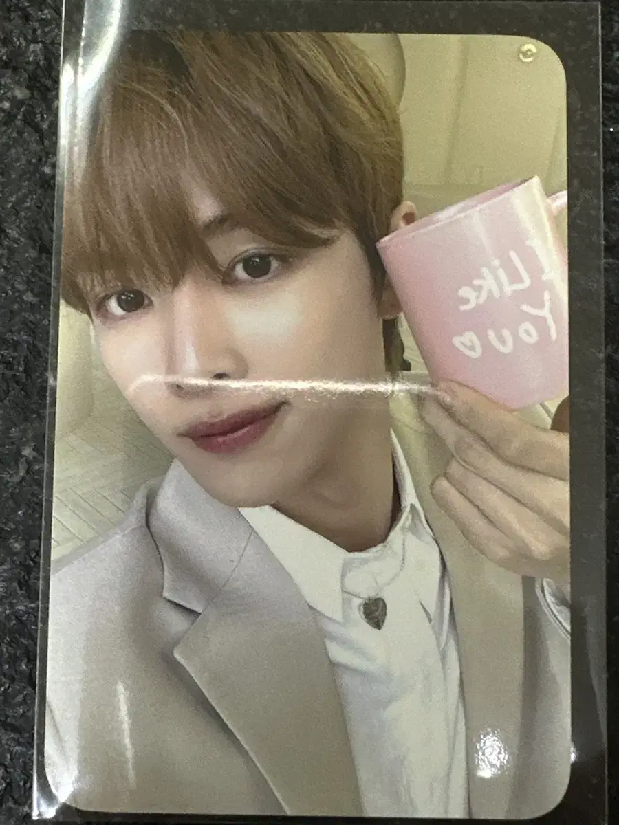 Bombshell))Mugs sungchan photocard Valentine MD