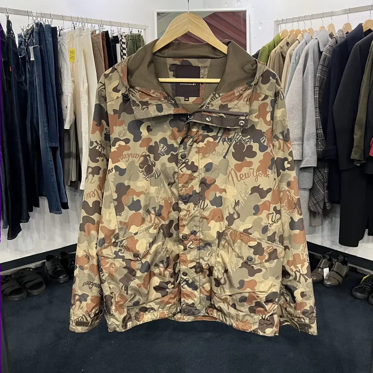 [tacpo] [100] MLB New York Yankees Camo Windbreaker