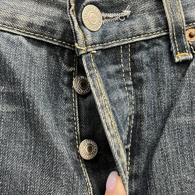 00s Levis 리바이스 501 컷팅 데님 쇼츠 팬츠 (30inch)