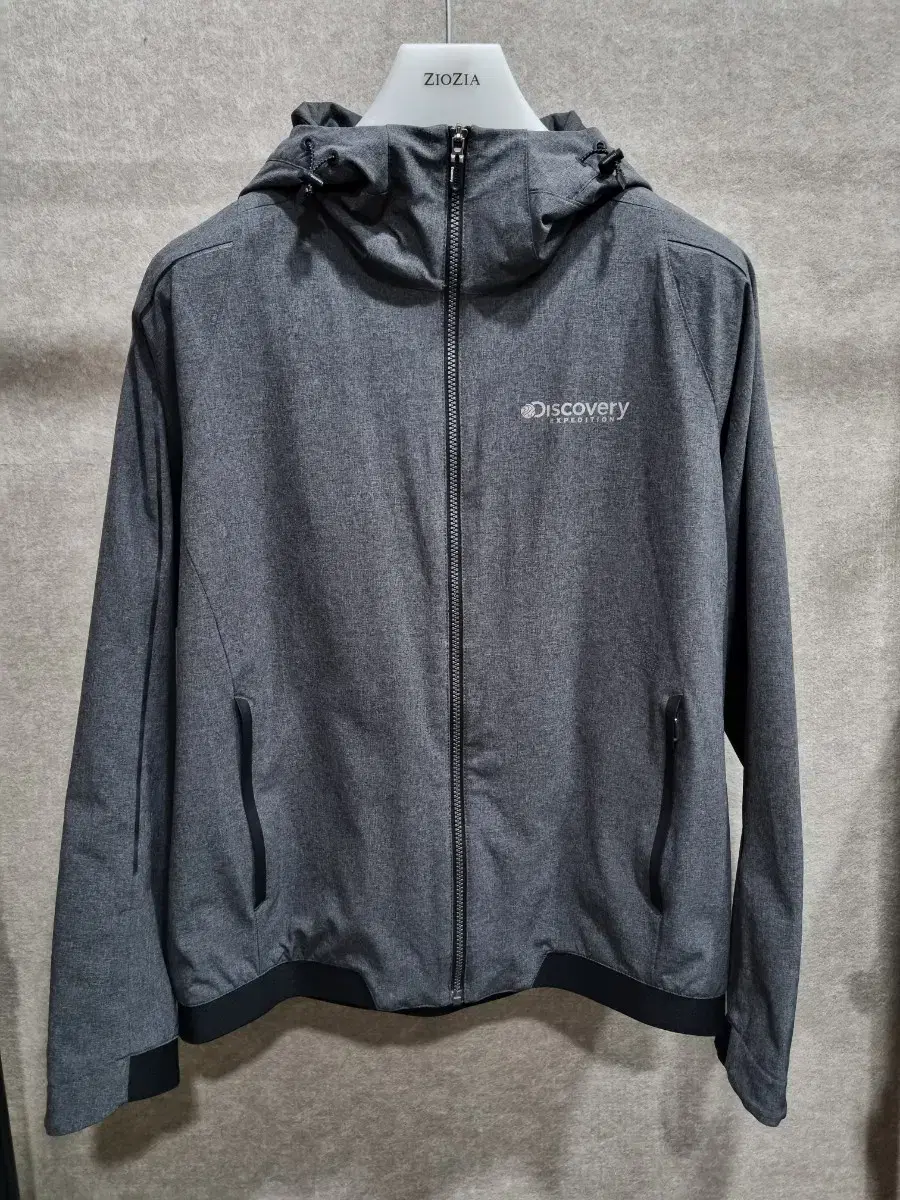 Men's 105 Discovery Hooded Jacket