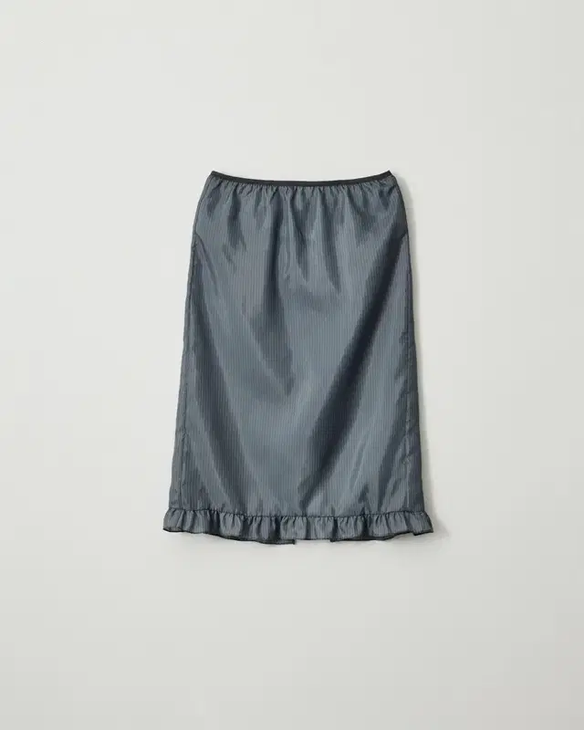 마조네 치마 FRILL LAYERED SKIRT majournee