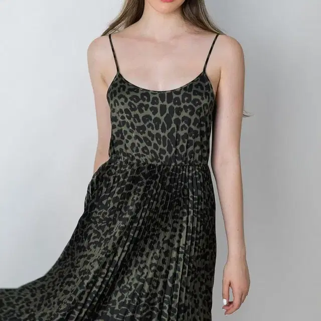 올세인츠Leowa Leopard Print Pleated Dress_차콜