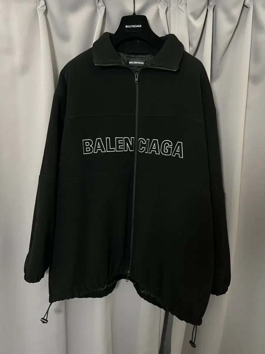 [44] Balenciaga Wool Poplin Zip-up Black