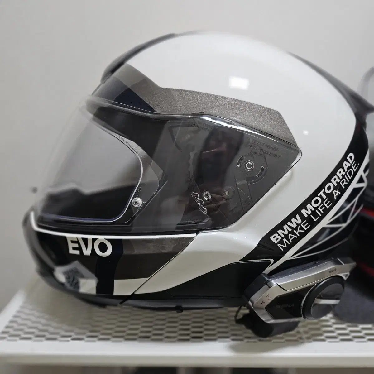 BMW Helmet SYSTEM 7 Carbon EVO Prime