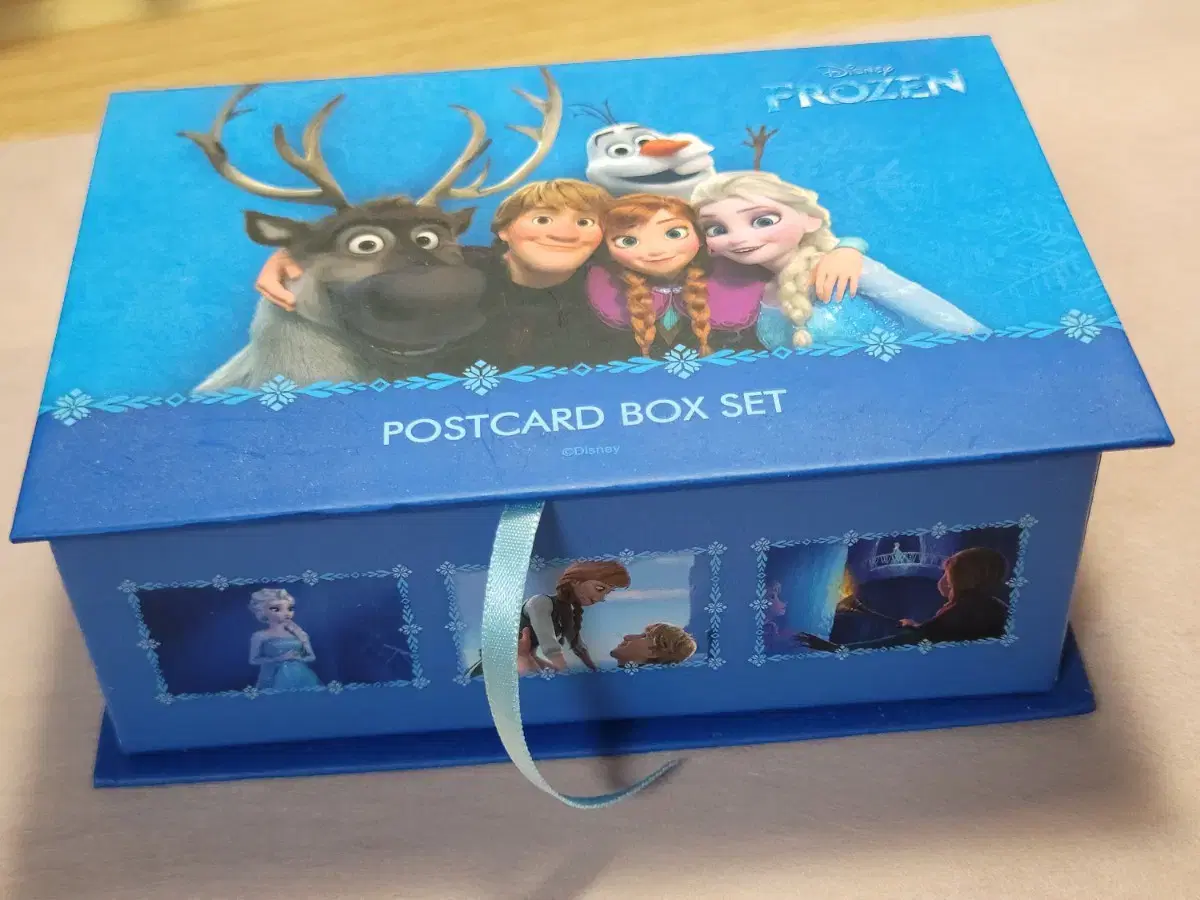 Frozen postcard Boxset Ten by Ten Limited Edition