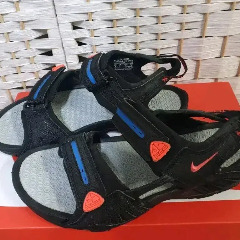 NIKE SANTIAM4 나이키 샌티암4 슬리퍼 샌들 260mm