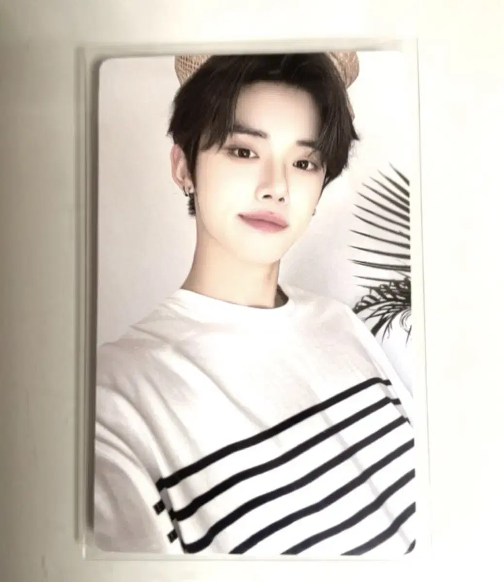 txt yeonjun home version seasons greetings photocard