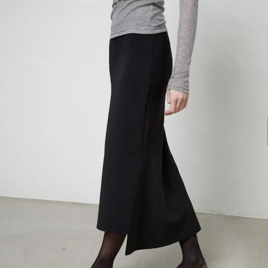 REFINED902 Mermaid Asymmetric Skirt