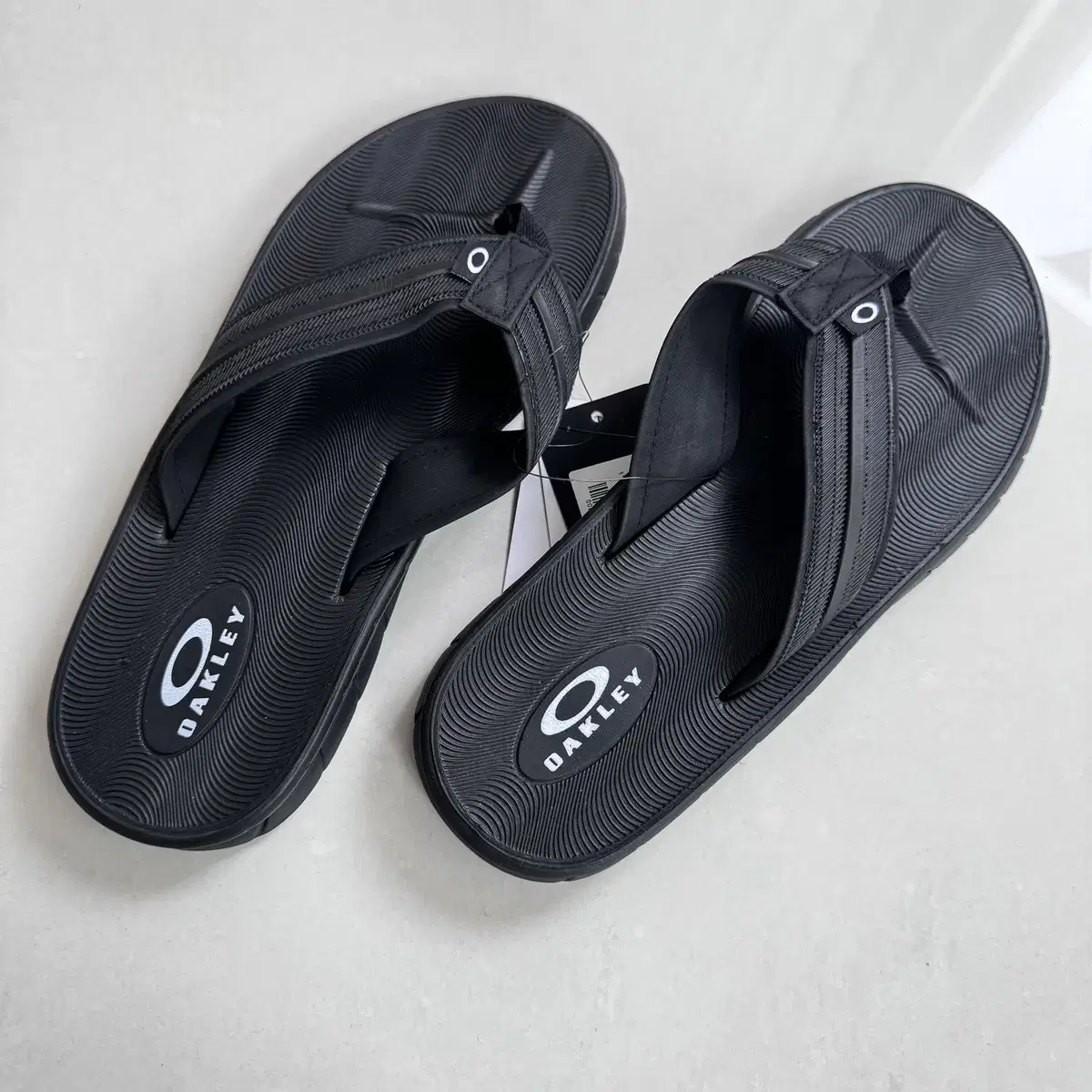 오클리 플립 플랍 oakley Pier Ellipse Flip Flop