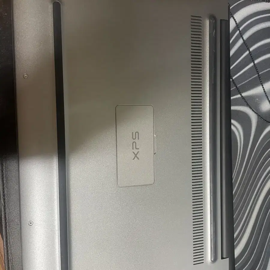 DELL XPS 13 9360