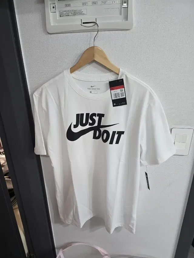 나이키 just do it 반팔 새상품 S.M.L.XL