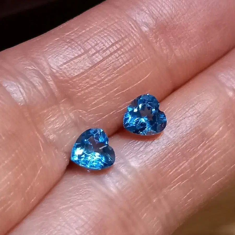 천연토파즈 2.0ct