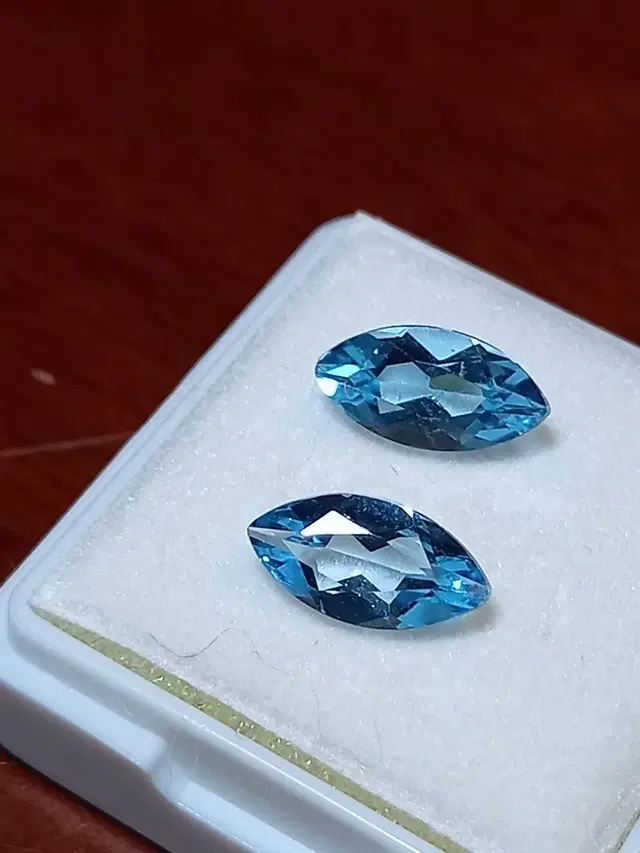 천연토파즈 2.5ct