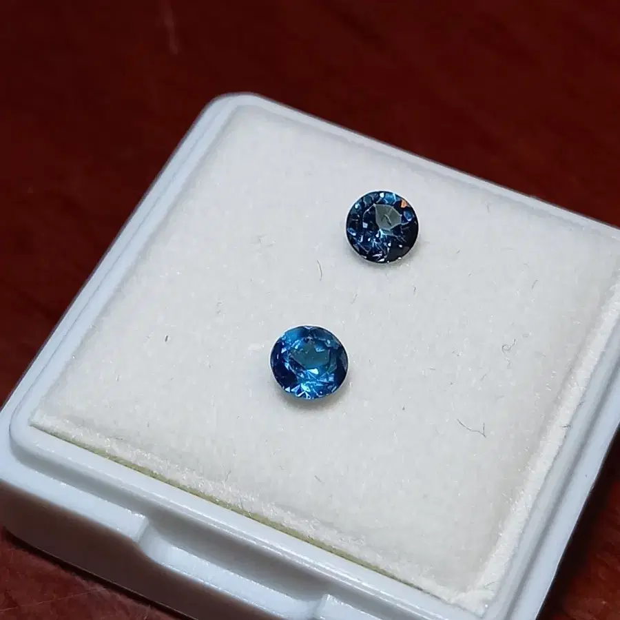 천연토파즈 0.59ct