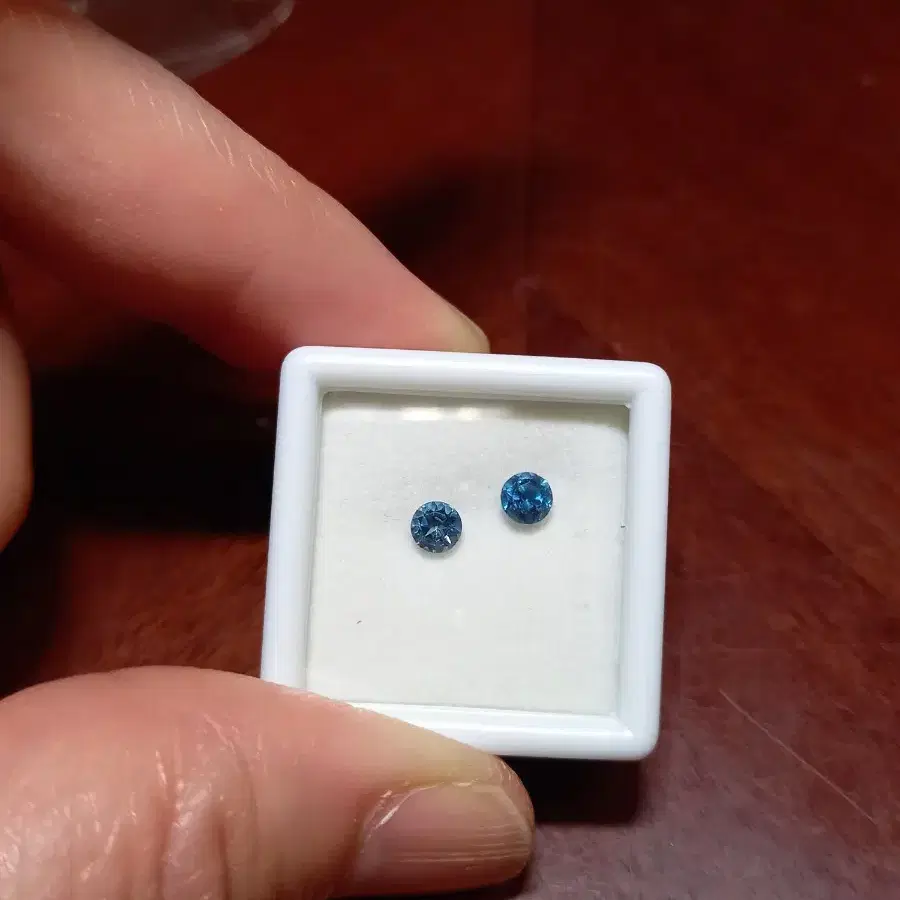 천연토파즈 0.59ct