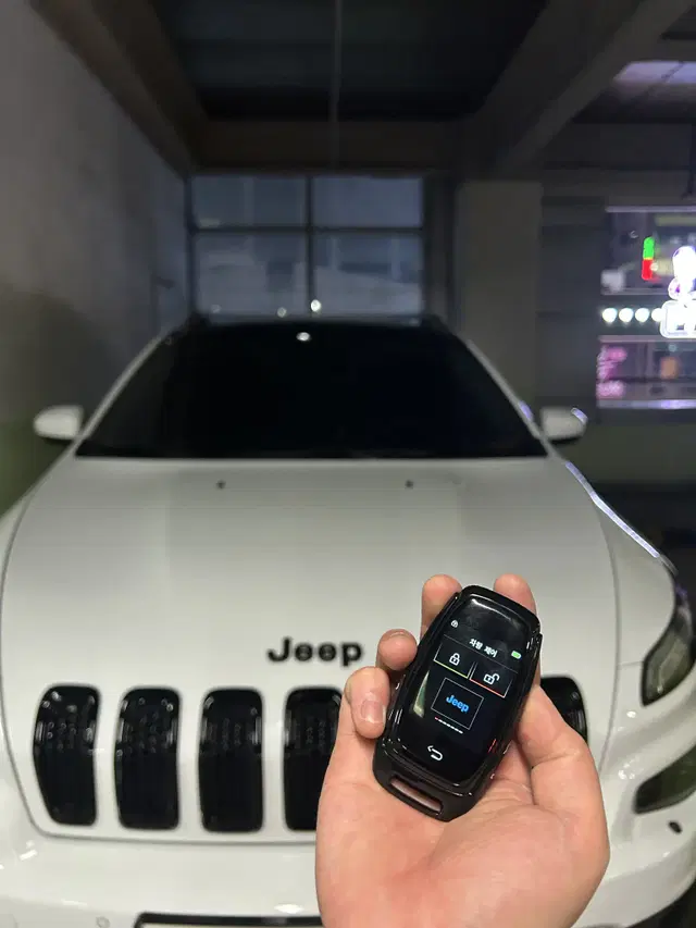 지프 JEEP 스페어키로 다양한 스타일 터치 스크린 디지털키 개조