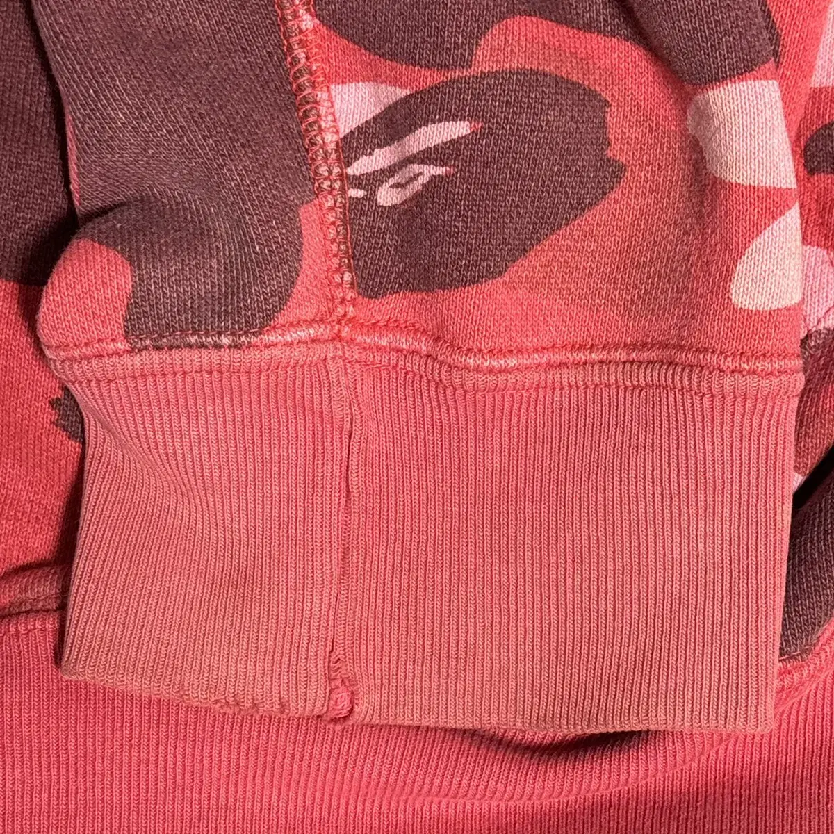 BAPE OG RED CAMO PHARELL HOODIE