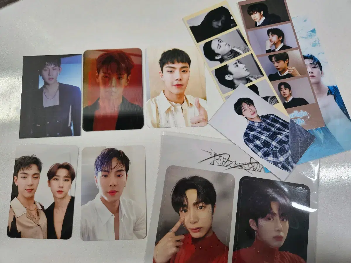 monstax goods photocard shownu i.m jooheon hyungwon