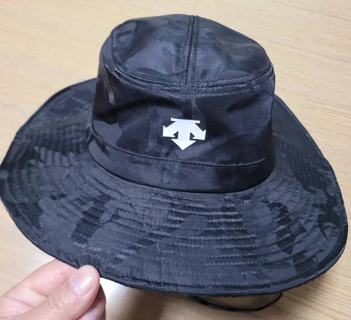 Desainte Golf Hat Bucket Hat