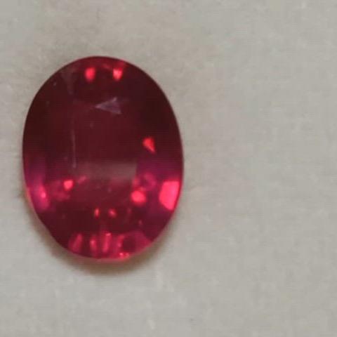 천연루비 1.8ct