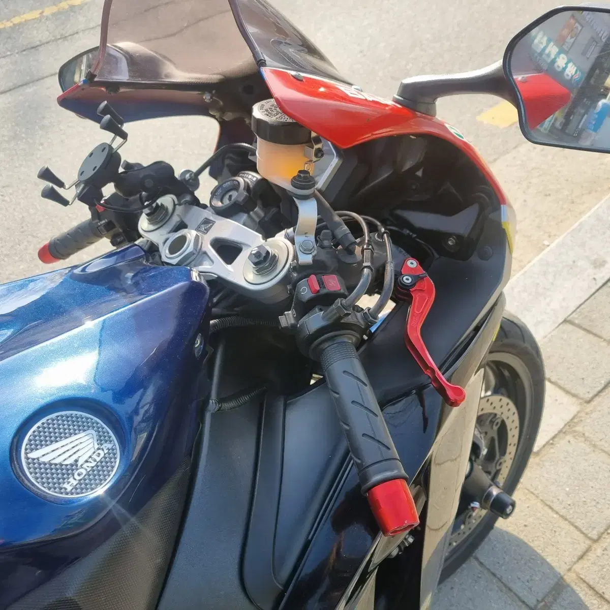 CBR1000rr