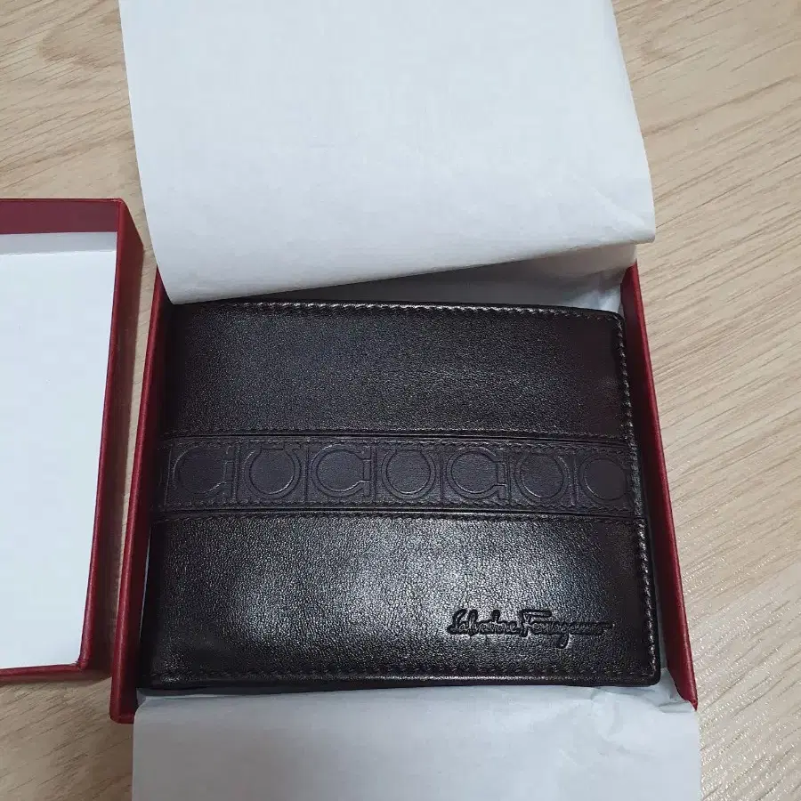 FERRAGAMO 페라가모 남성지갑 66-8926 T.MORO 04769