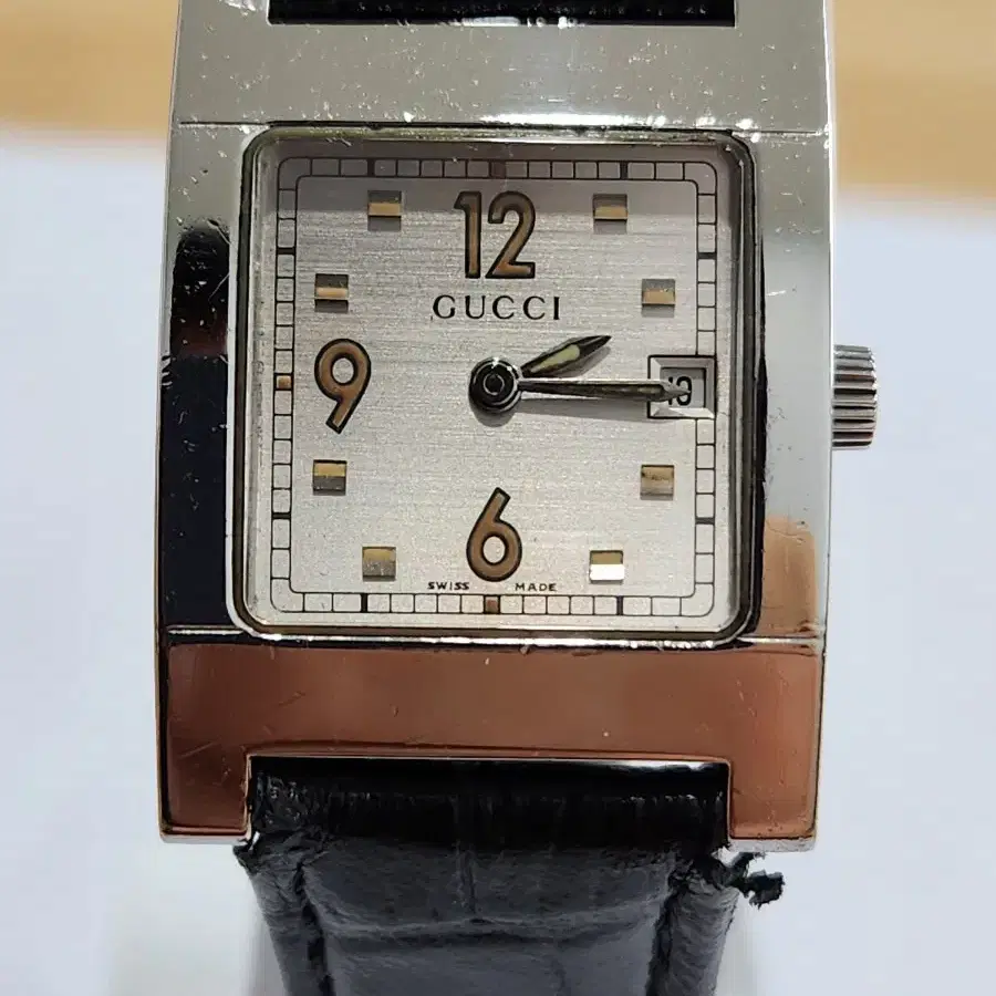 # 12 )GUCCI  7700L 여성시계