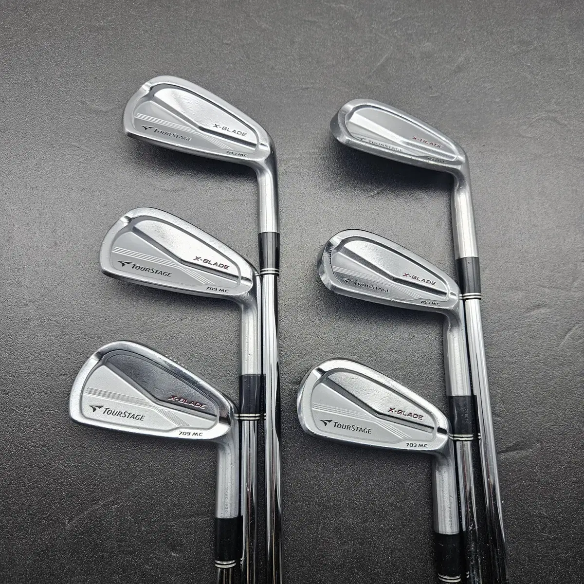 Tourstage X-BLADE 709 Iron 5-P DG S200 2310R