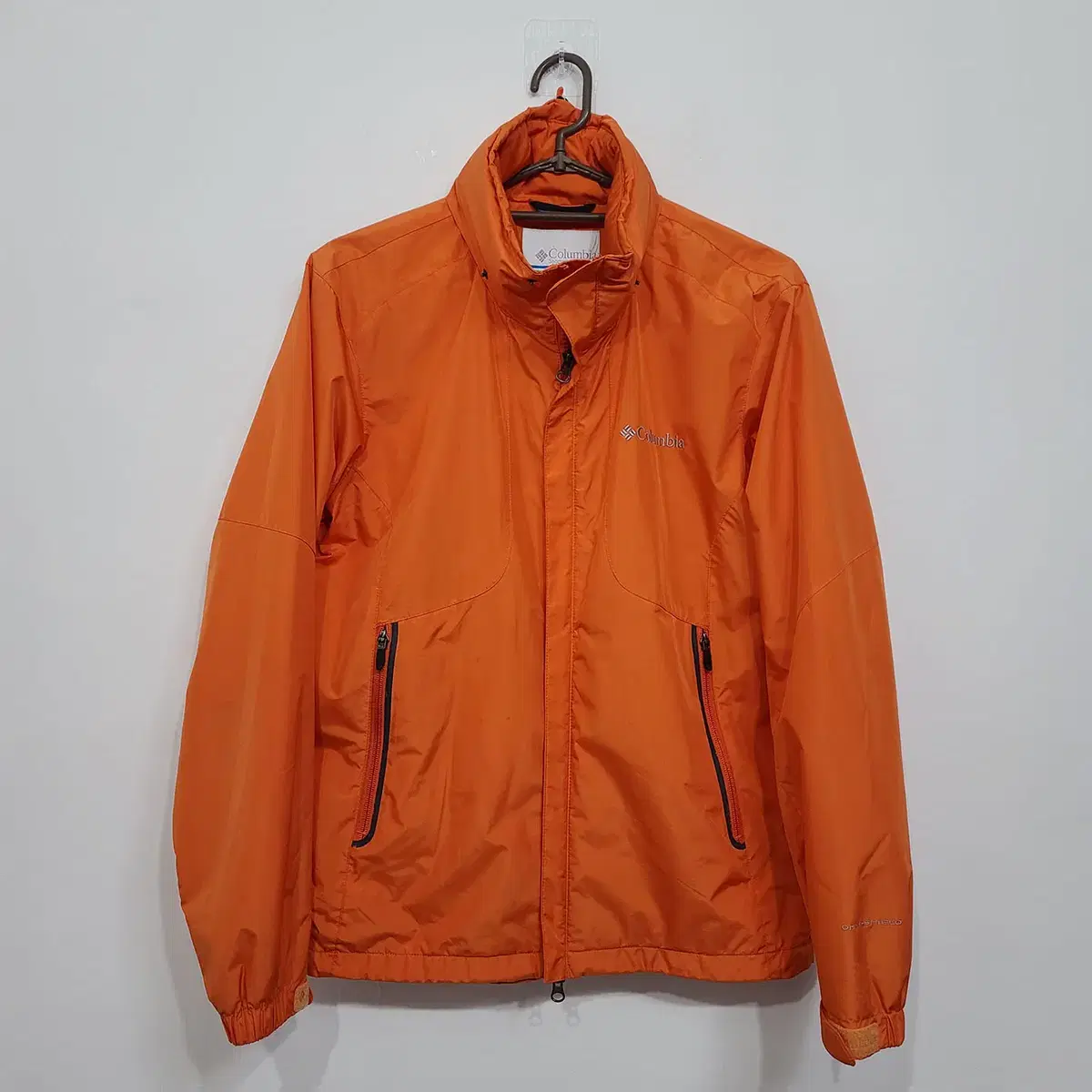 Columbia/Windbreaker/M-Size/D742