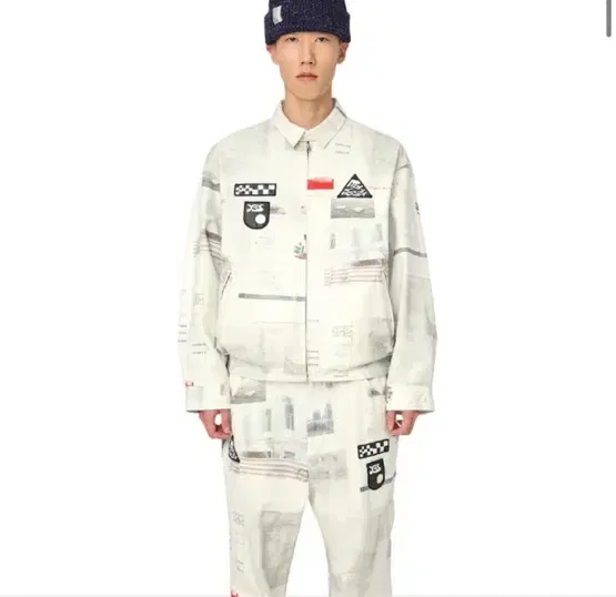 예스아이씨 Patched zip up jacket