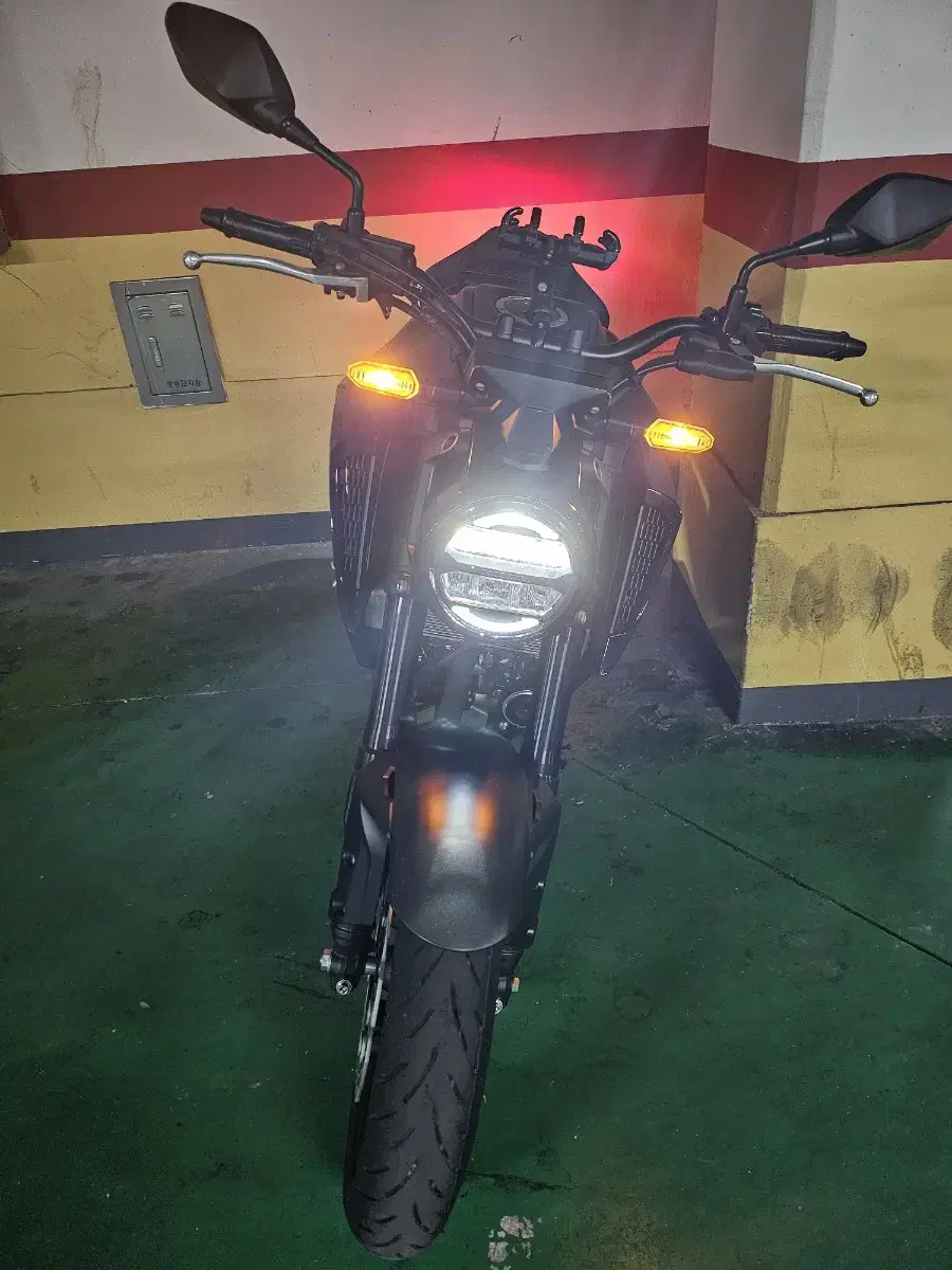 cb125r 블랙 2023년