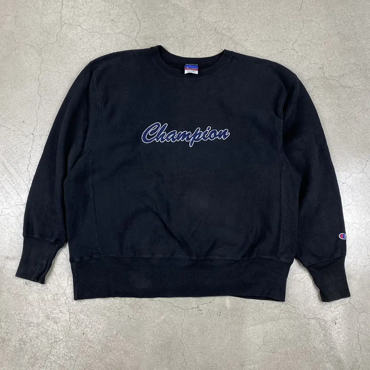 Champion Reverse Weave Big Logo Sweatshirt (105)