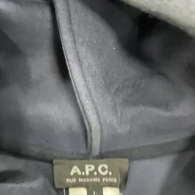 A.P.C 후드 팝니다.