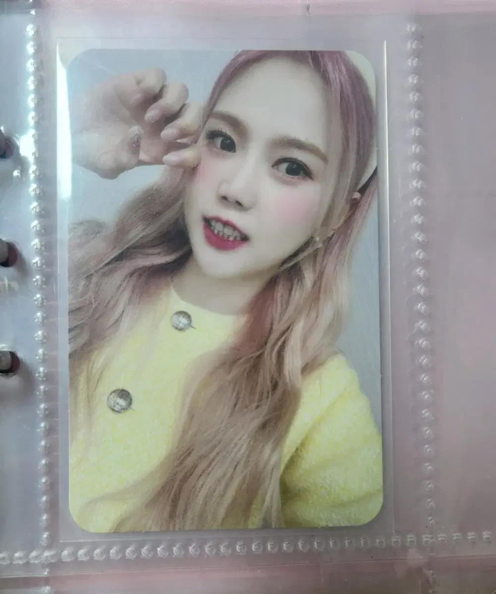 oh my girl hyojung blu-ray photocard photocard sell wts mimi arin seunghee yooa yubin