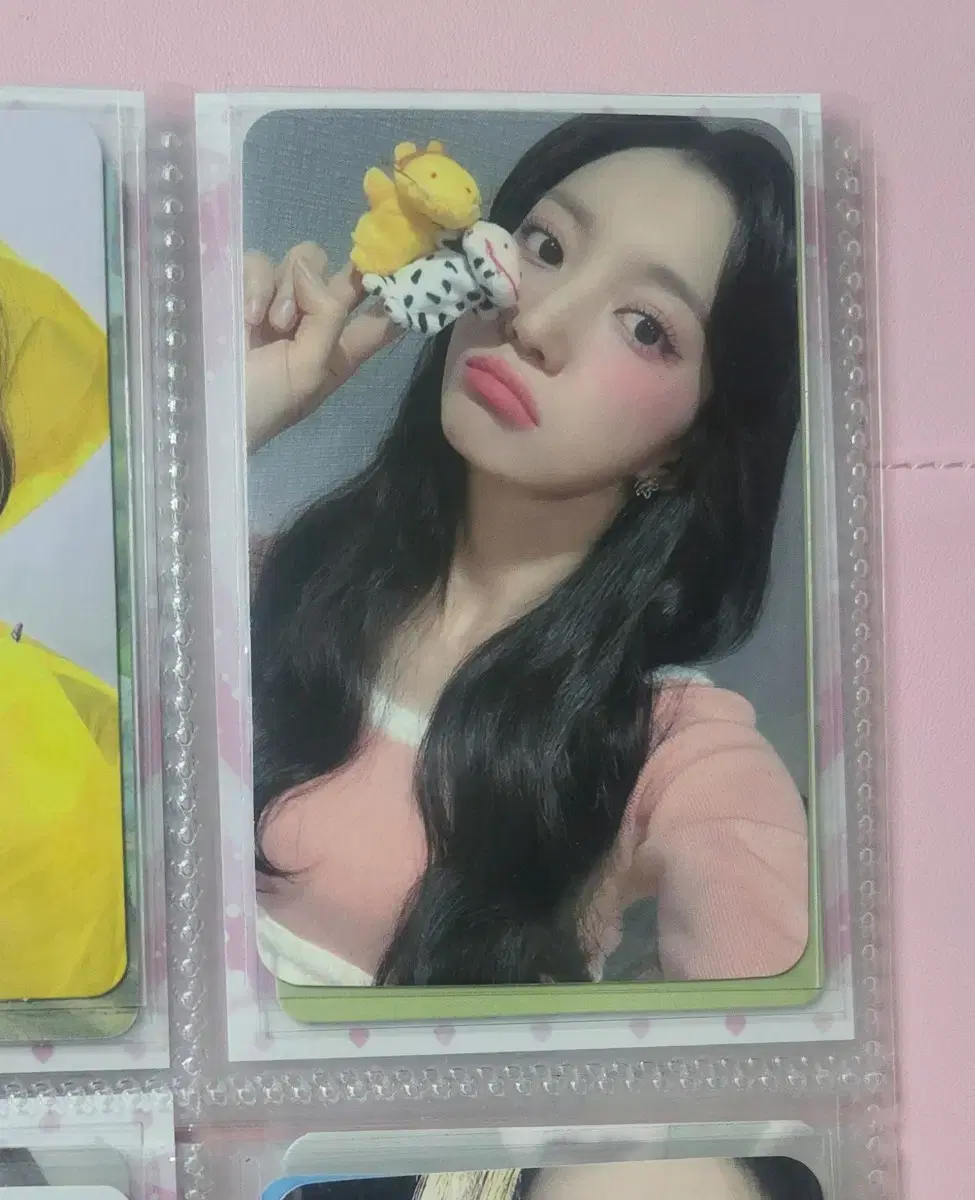 oh my girl yubin sigmi scary finger dolls sell wts arin seunghee yooa seunghee hyojung