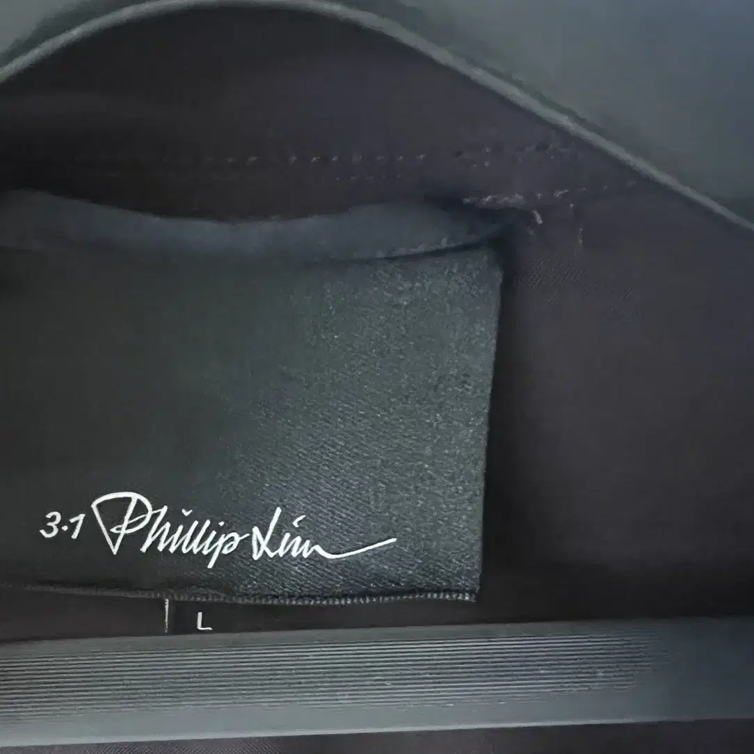 3.1 Phillip lim 100%wool 버건디 블루종 (교신 가능)