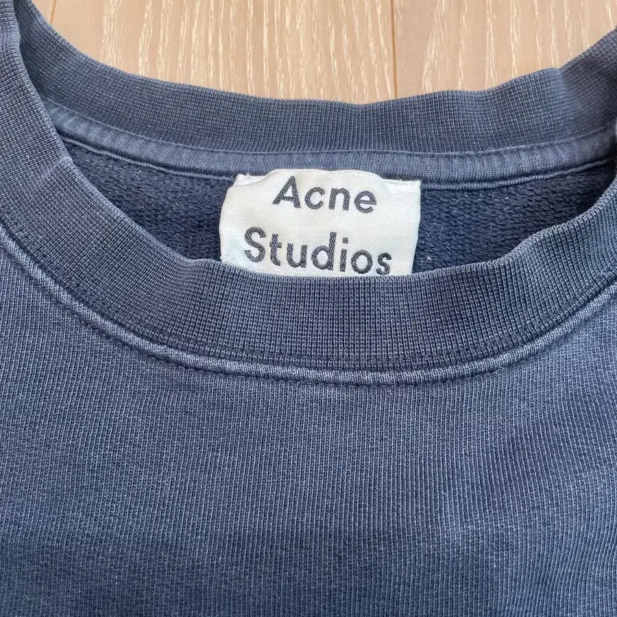 ACNE STUDIOS 아크네 스튜디오 사이드 지퍼 스웻셔츠